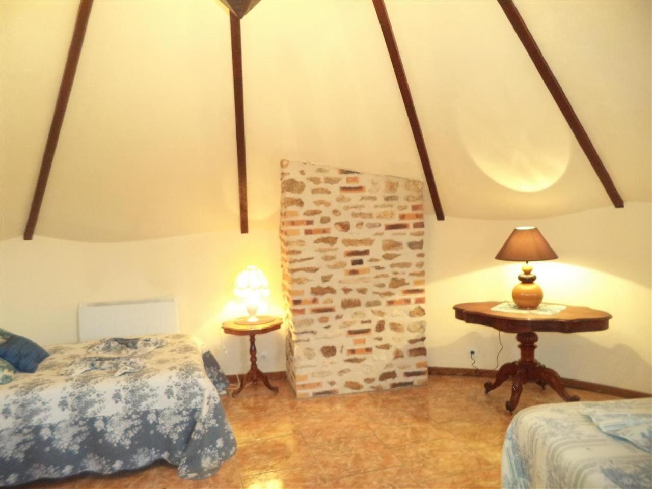 Trois Logements Independant Au Grande Vigne Saint-Étienne-sous-Bailleul Quarto foto